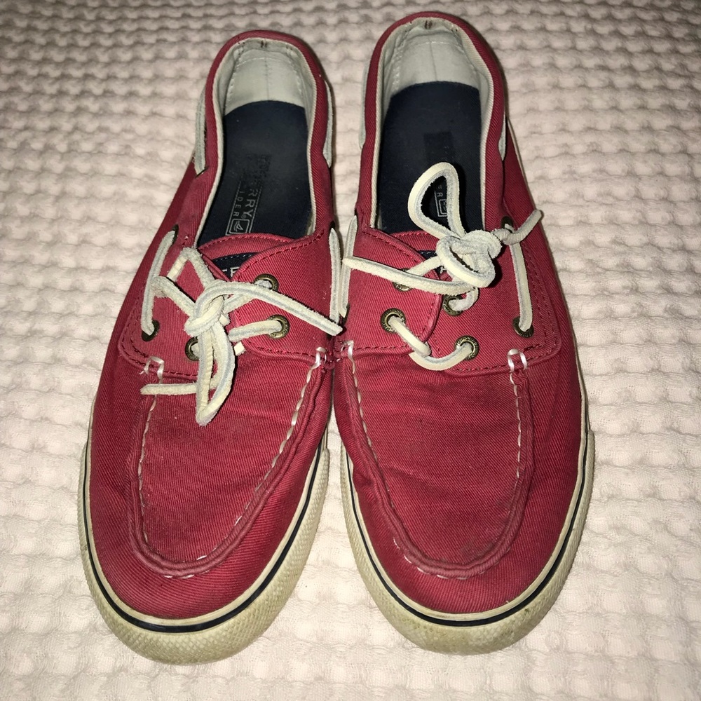 Sperry Topsider boat shoes